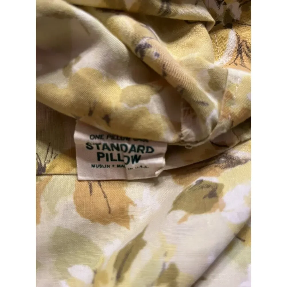 Vintage Yellow Floral Yellow Crisp Springmaid Marvelaire Pillowcase EUC